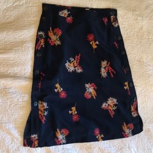 Madewell Mid-Length Buttoned Silk Skirt